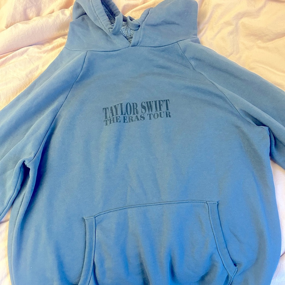Taylor Swift 2023 Eras tour brand new never worn, was too big for me.